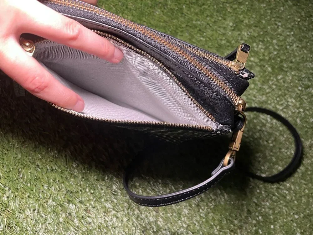 Fossil Black White Geometric Shoulder Bag Key Charm Zip Closure Inner Pockets